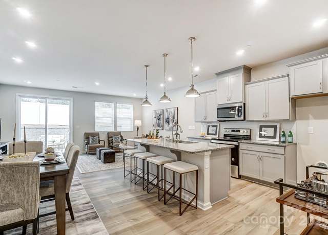 Property at 2375 Hedgecliff Rd, Kannapolis, NC 28025, 3 beds, 2.5 baths