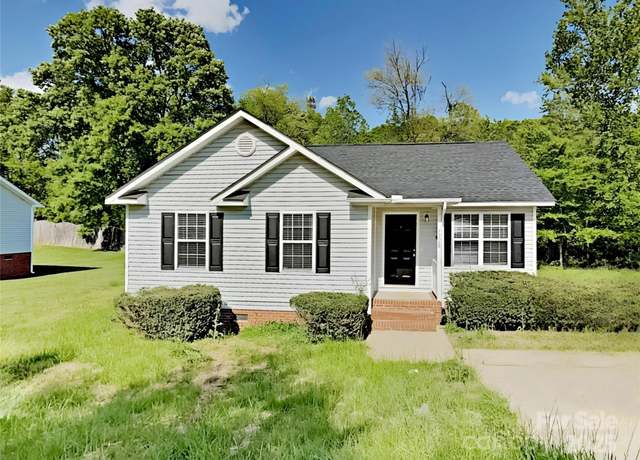 Property at 4328 Frank Vance Rd, Charlotte, NC 28216, 3 beds, 2 baths