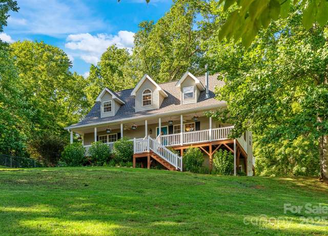 Property at 154 Burley Rdg, Candler, NC 28715, 3 beds, 2.5 baths