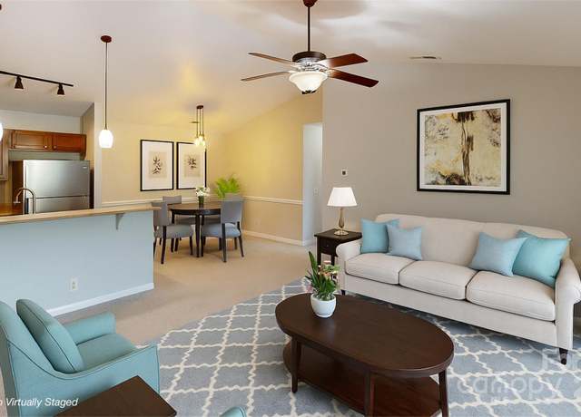 Property at 89 Morningside Ln, Hendersonville, NC 28792, 2 beds, 2 baths