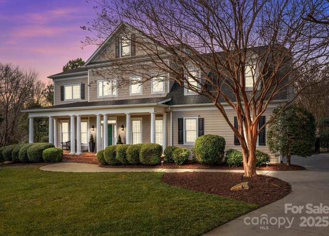 Property at 110 Lynbrook Dr, Davidson, NC 28036, 5 beds, 4 baths