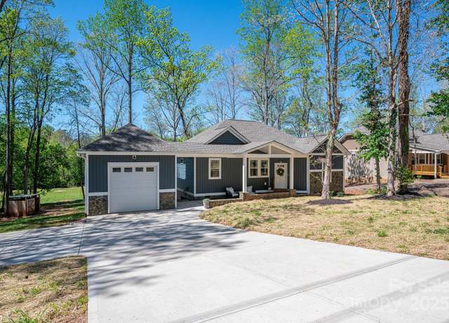 Property at 912 Westside Dr, Newton, NC 28658, 3 beds, 2 baths