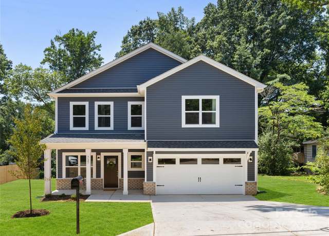 Property at 737 Oak St, Charlotte, NC 28214, 4 beds, 2.5 baths
