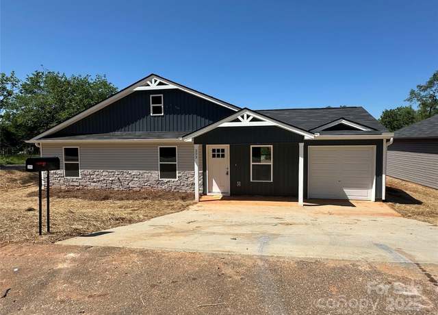 Property at 393 Pickens St, Chesnee, SC 29323, 3 beds, 2 baths