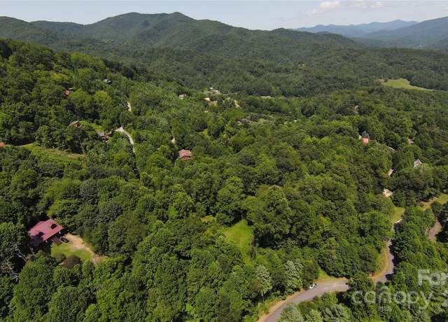 Property at 9 Point Of View Dr #9, Waynesville, NC 28785