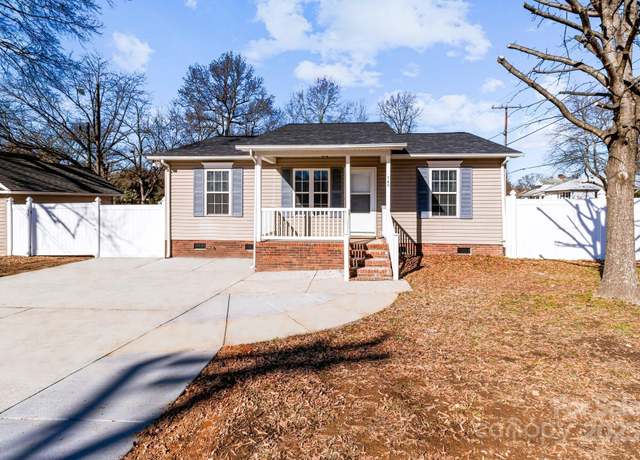 Property at 700 Leonard Ave, Kannapolis, NC 28081, 3 beds, 2 baths