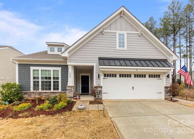 Property at 1029 Dali Blvd, Mount Holly, NC 28120, 3 beds, 2.5 baths