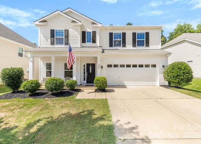 Property at 208 Paradise Hills Cir, Mooresville, NC 28115, 4 beds, 2.5 baths