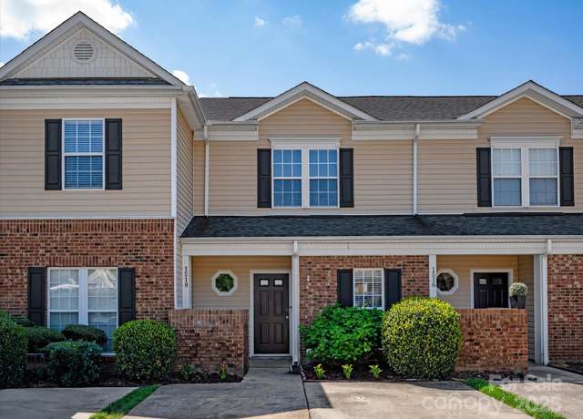 Property at 1518 Sylvia Ct, Charlotte, NC 28205, 2 beds, 2.5 baths