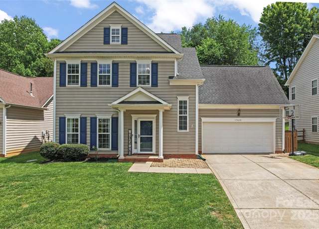 Property at 13430 Norseman Ln, Huntersville, NC 28078, 3 beds, 2.5 baths