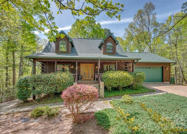 Property at 145 Flynn Ct, Lake Lure, NC 28746, 2 beds, 3.5 baths
