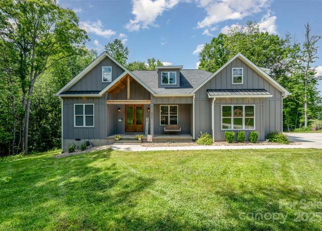 Property at 5215 Star Magnolia Ct, Clover, SC 29710, 3 beds, 2 baths