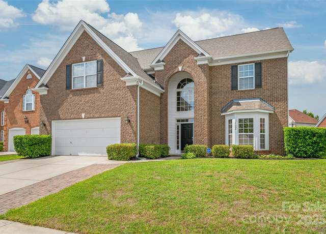 Property at 14104 Kendrick Cross Rd, Charlotte, NC 28273, 5 beds, 3 baths
