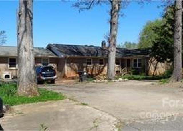 Property at 7172 Charlotte Hwy, Lancaster, SC 29720