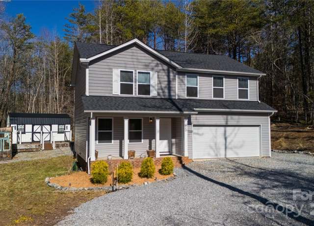 Property at 402 Grandview Dr, Rutherfordton, NC 28139, 2 beds, 2.5 baths