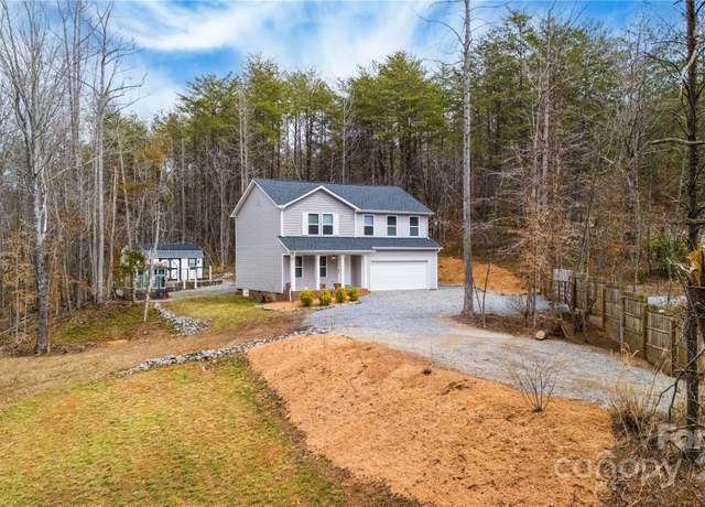 Property at 402 Grandview Dr, Rutherfordton, NC 28139, 2 beds, 2.5 baths