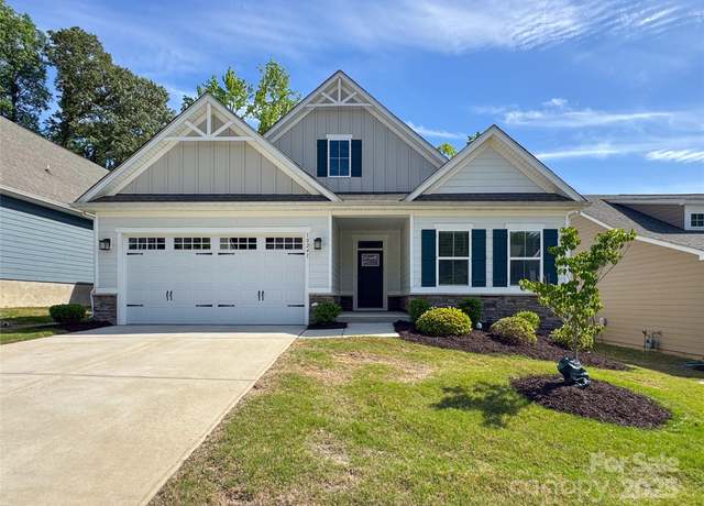 Property at 10241 Black Locust Ln, Charlotte, NC 28215, 3 beds, 3 baths