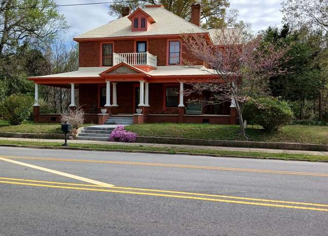 Property at 514 N Main St, Mount Gilead, NC 27306, 5 beds, 1 bath