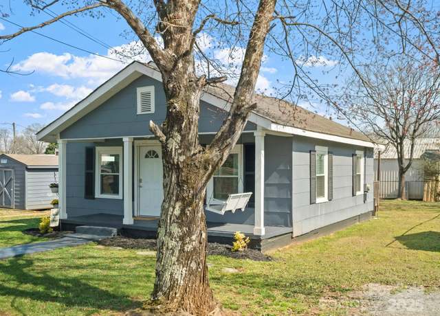 Property at 125 Ashe St, Gastonia, NC 28056, 2 beds, 2 baths