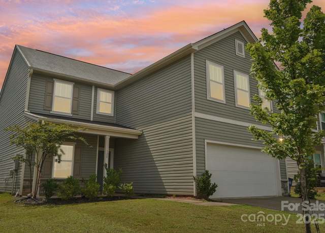 Property at 120 Mooring Dr, Statesville, NC 28677, 4 beds, 2.5 baths