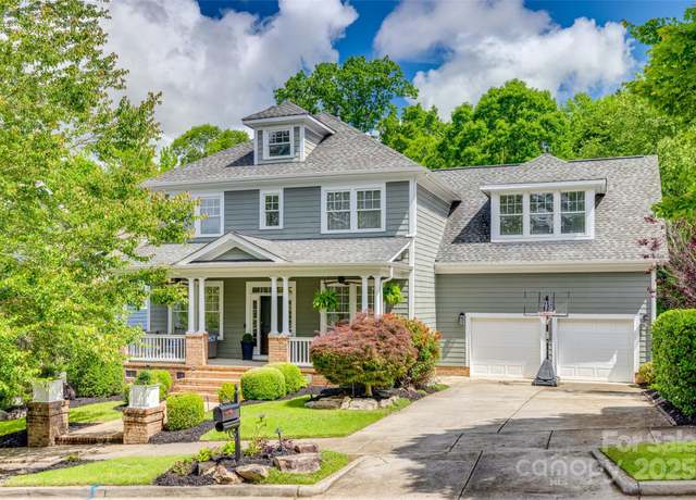 Property at 5518 Morris Hunt Dr, Fort Mill, SC 29708, 4 beds, 3.5 baths