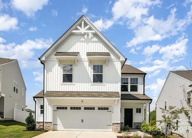 Property at 1118 Overland Dr, Dallas, NC 28034, 3 beds, 2.5 baths