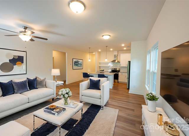 Property at 1425 Norris Ave, Charlotte, NC 28206, 3 beds, 2 baths