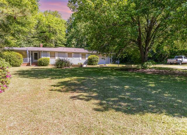 Property at 3332 Celanese Rd, Rock Hill, SC 29732, 3 beds, 1 bath