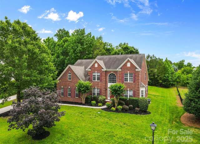 Property at 3213 Strawberry Rd, Matthews, NC 28104, 4 beds, 2.5 baths