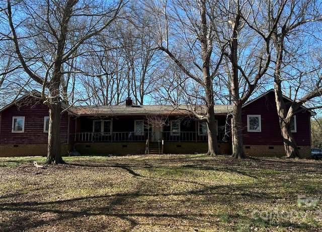 Property at 4926 Stack Rd, Monroe, NC 28112, 4 beds, 4 baths