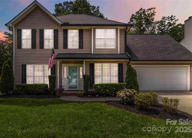 Property at 204 Pebble Creek Xing, Fort Mill, SC 29715, 4 beds, 2.5 baths