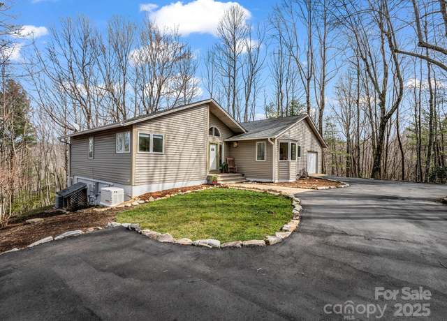 Property at 209 Walnut Ridge Rd, Brevard, NC 28712, 2 beds, 2.5 baths