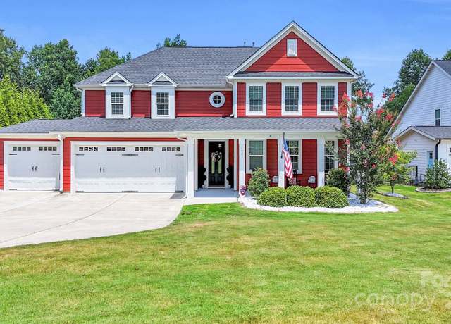 Property at 198 Country Lake Dr, Mooresville, NC 28115, 5 beds, 3.5 baths