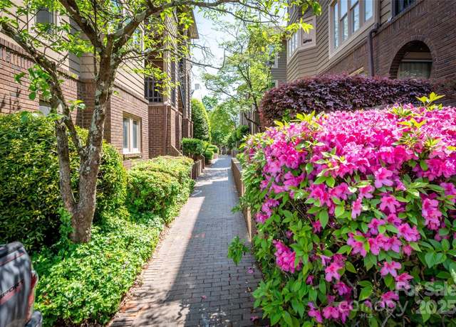 Property at 1101 E Morehead St #31, Charlotte, NC 28204, 2 beds, 1.5 baths