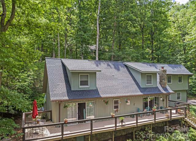 Property at 597 Sweetwater Rdg, Burnsville, NC 28714, 3 beds, 3 baths