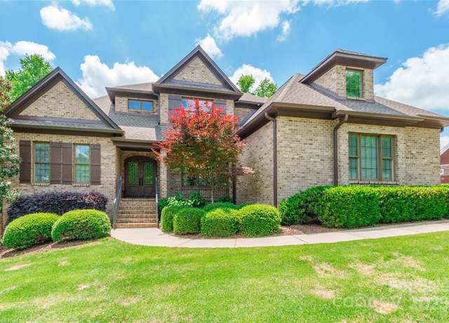 Property at 1260 Rittenhouse Ln, Rock Hill, SC 29732, 5 beds, 5.5 baths