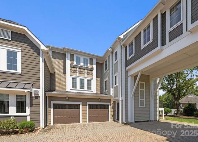 Property at 7919 Rea View Ct, Charlotte, NC 28226, 2 beds, 2.5 baths