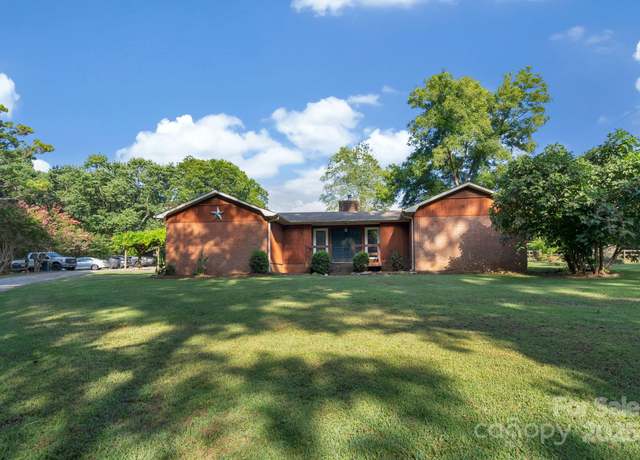 Property at 4107 Cahnnas Way, Waxhaw, NC 28173, 3 beds, 2 baths