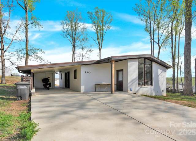 Property at 403 Greenbriar Rd S, Statesville, NC 28625, 3 beds, 2 baths