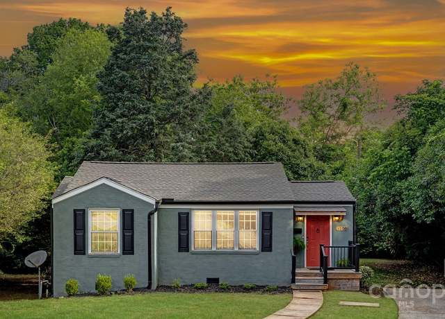 Property at 1100 Mona Dr, Charlotte, NC 28206, 2 beds, 1 bath