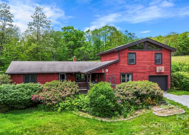 Property at 1925 Green Hill Rd, Blowing Rock, NC 28605, 3 beds, 2 baths