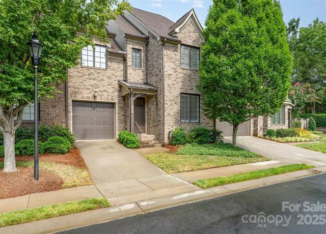 Property at 6411 Aldworth Ln, Charlotte, NC 28226, 3 beds, 2.5 baths