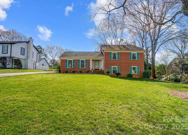 Property at 1301 Old Farm Rd, Charlotte, NC 28226, 4 beds, 3 baths