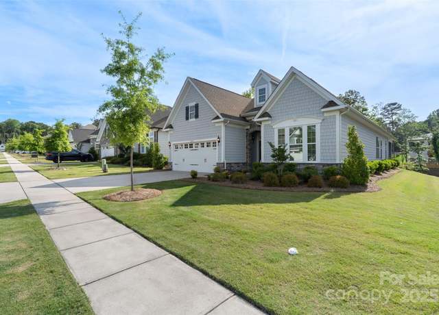 Property at 14531 Crosswater Ln, Charlotte, NC 28278, 3 beds, 2.5 baths