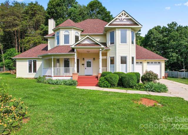 Property at 4499 Briarcreek Rd, Maiden, NC 28650, 3 beds, 2.5 baths
