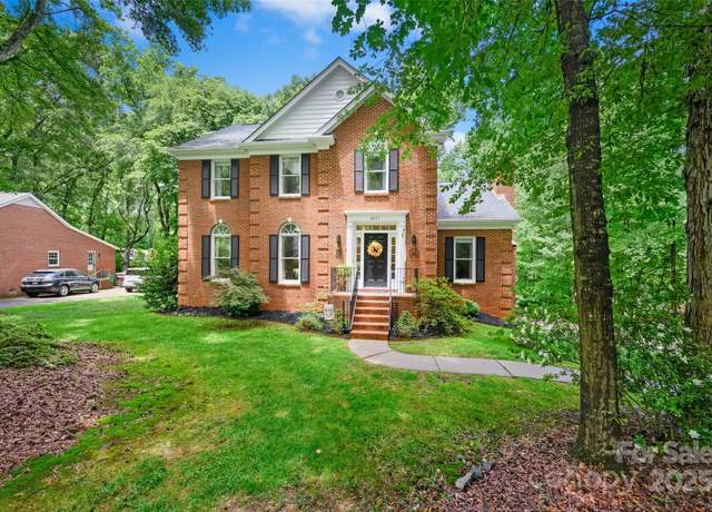 Property at 8217 Lansford Rd, Charlotte, NC 28277, 4 beds, 3 baths