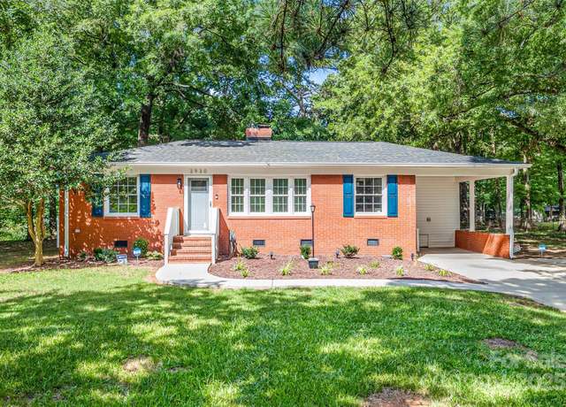 Property at 2930 Sheets Cir, Charlotte, NC 28214, 3 beds, 2 baths