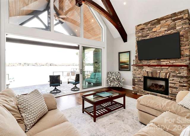 Property at 5086 Windward Point Ln, Denver, NC 28037, 3 beds, 3.5 baths