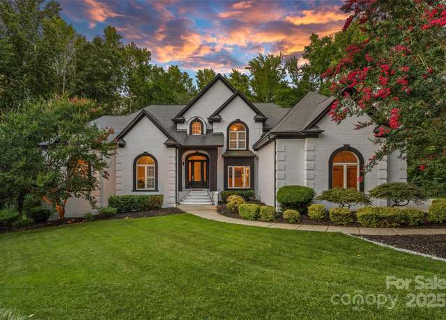 Property at 1001 Berwick Ct, Marvin, NC 28173, 5 beds, 4.5 baths