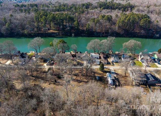 Property at 1016 Riverside Dr, Charlotte, NC 28214